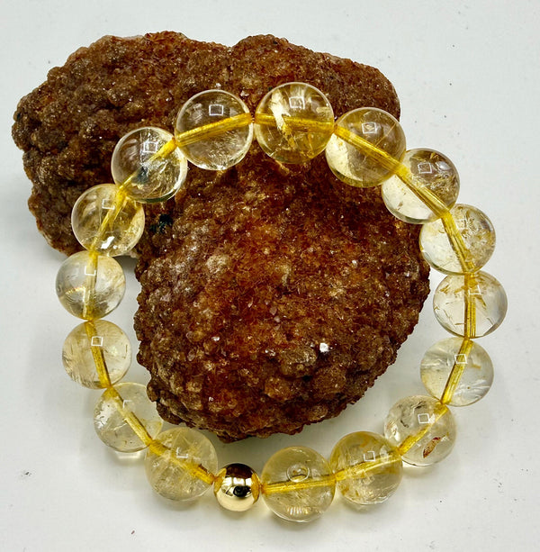 Light citrine bracelet with polished stones from STICS and STONES, featuring a delicate adjustable design.